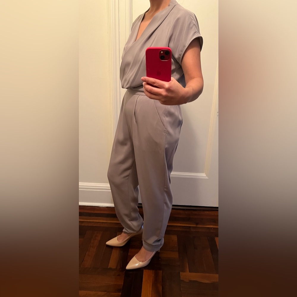 DKNY C. Jumpsuit. Grey/beige. Size S. Lightly used.
